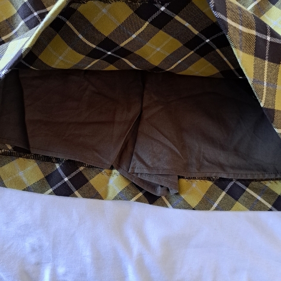 Zara girls size 11-12 plaid skirt with modesty shorts - Picture 5 of 6